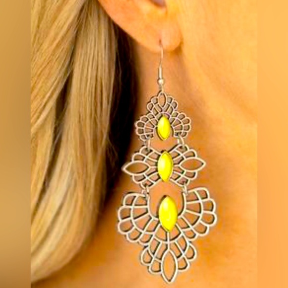 SILVER CHANDELIER EARRINGS WITH YELLOW BEADING - Picture 1 of 2